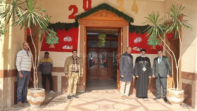 سكرتير بني سويف يتابع استعدادات الكنائس والأديرة لعيد الميلاد المجيد