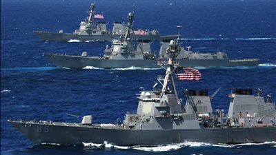 البحرية الأمريكية: إسقاط 61 مسيرة وصاروخا أطلقها الحوثيون على البحر الأحمر 