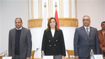 وزيرة الثقافة تشهد الاحتفاء بصدور العدد 400 من مجلة 