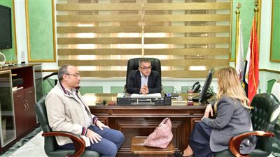 مستشار محافظ البنك المركزي يتفقد مستشفى علاج الأورام بجامعة عين شمس