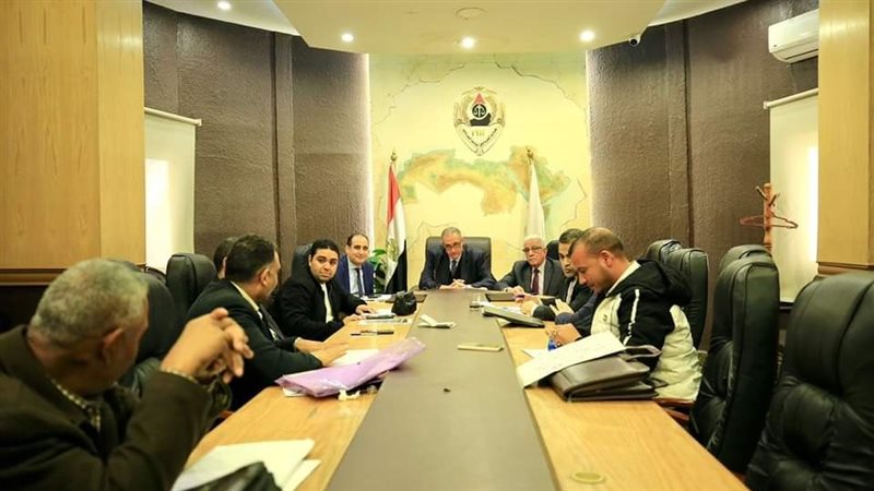المحامين تعقد جلسة