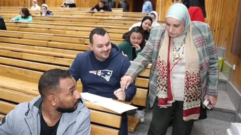 جامعة القاهرة، فيتو