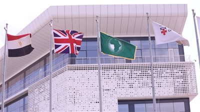 فرع جامعة لندن في مصر يعلن تقديم برنامج بكالوريوس علم النفس