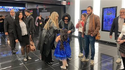 إسعاد يونس وفرح الزاهد في العرض الخاص لفيلم عصابة عظيمة (صور)