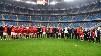 أخبار الرياضة اليوم: وصلة هزار بين صلاح وكهربا بمران المنتخب.. ووزير الرياضة يدعم منتخب مصر.. وأهلي 2007 يفوز على الزمالك