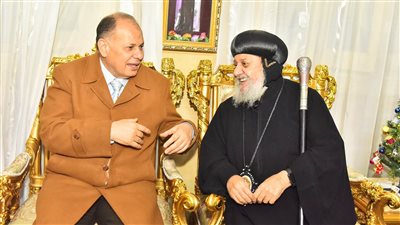محافظ أسيوط يزور مطرانية الأقباط الأرثوذوكس بأبوتيج للتهنئة بعيد الميلاد المجيد (صور) 