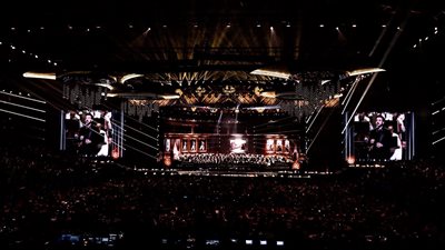 بالمغربي والشامي والخليجي، ماجد المهندس يبدع في حفله بموسم الرياض (صور)