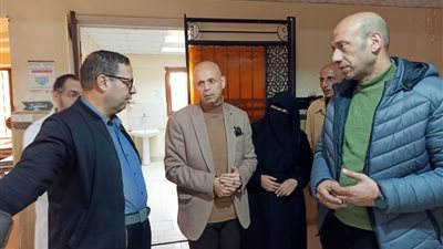 صحة الشرقية: مسعود يتفقد سير العمل بمستشفى بلبيس المركزي 