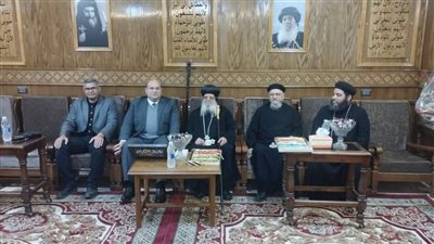 نائب محافظ الجيزة يزور مطرانية الأقباط الأرثوذكس بطموة للتهنئة بعيد الميلاد المجيد