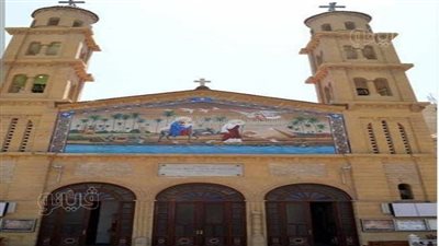 أجراس كنائس الشرقية تدق استعدادا لبدء قداس عيد الميلاد المجيد