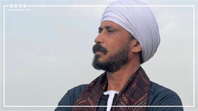أحمد عيد.. ليلة سقوط بغداد أول بطولاته السينمائية وعملة نادرة أعاد اكتشاف موهبته (فيديوجراف)