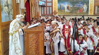 مطران بورسعيد يترأس قداس عيد الميلاد المجيد بكنيسة مارمرقس ببورفؤاد (صور) 