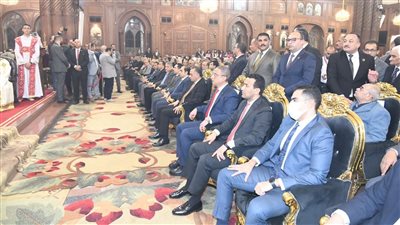 محافظ الفيوم يزور الكنائس لتقديم التهاني بعيد الميلاد المجيد