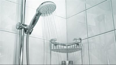 ما حكم غسل يوم الجمعة للنساء