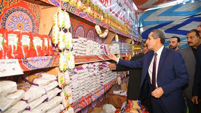 محافظ الغربية يفتتح معرض معا ضد الغلاء بسمنود 