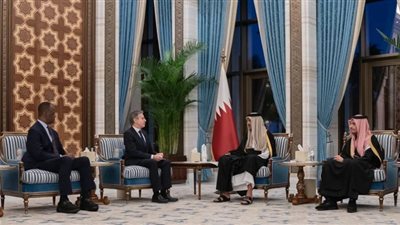 المحطة الرابعة، بلينكن يصل الدوحة قادما من الأردن وأمير قطر يطالب بخفض التصعيد بغزة