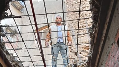 إزالة عدد من مخالفات البناء في حملة بالقاهرة الجديدة 