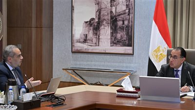 خطة توطين صناعة الدواء في مصر.. 