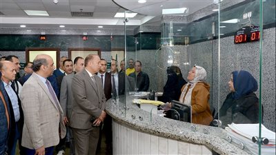 رئيس جامعة المنصورة يتابع معدلات انجاز المنشآت الجديدة بقطاعى التعليم والمستشفيات