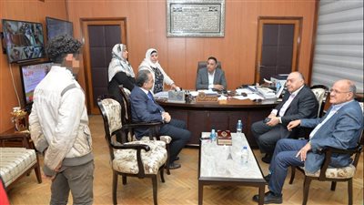 محافظ الدقهلية يكلف بتقديم كافة أوجه الدعم لـ طفل بلا مأوى