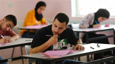 الجامعات تعلن حالة الطوارئ استعدادا لامتحانات الفصل الدراسى الأول.. توفير العيادات الطبية وأماكن التهوية داخل اللجان.. وإلغاء الإجازات لأعضاء هيئة التدريس
