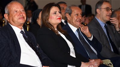 وزيرة الهجرة تشهد حفل توزيع جوائز مؤسسة ساويرس الثقافية (صور)