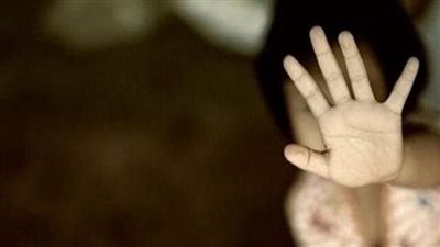 التحقيق مع 4 متهمين بواقعة الاعتداء على فتاة بالجيزة