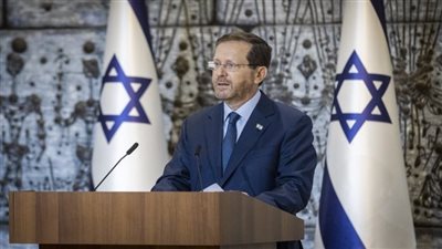 إسرائيليون يحتجون أمام مقر لقاء بلينكن والرئيس الإسرائيلي للإفراج عن ذويهم المحتجزين