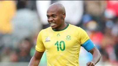 نجم جنوب أفريقيا: تألق بيرسي تاو مع الأهلي يفيدنا في كان 2023