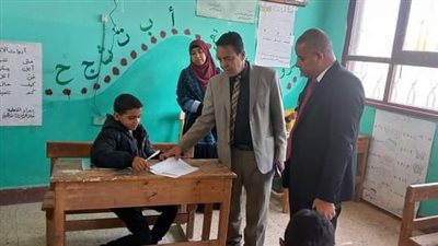 جولة تفقدية لمدير بلاط التعليمية لمتابعة سير امتحانات النقل (صور)