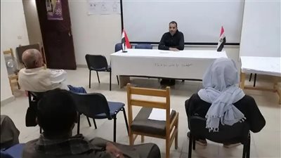 صورة المرأة في الشعر الحديث، ضمن أنشطة قصر ثقافة أرمنت بالأقصر