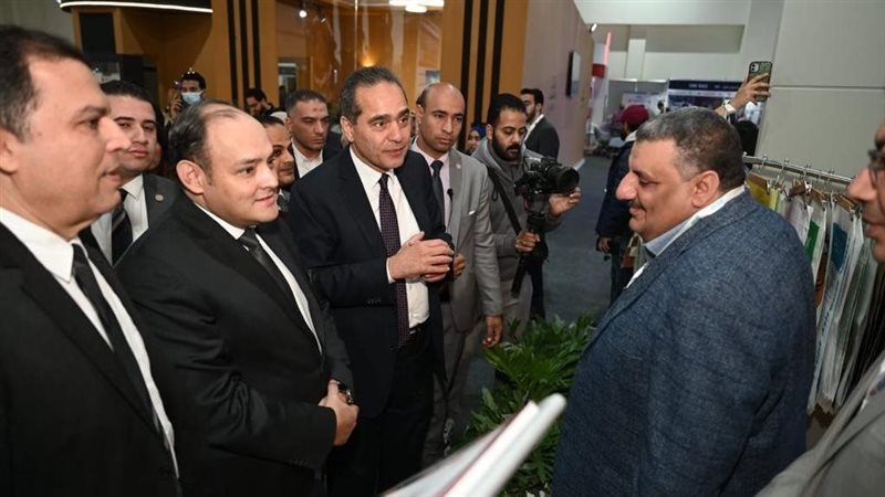  وزير الصناعة؛ فيتو