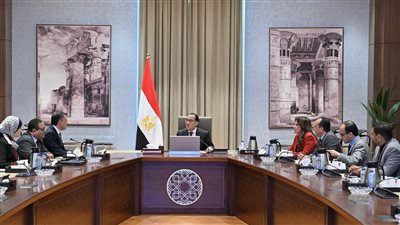  قرارات جديدة لتعظيم عوائد قطاع السياحة خلال 2024، إعداد مشروع قانون التعامل مع السائح الأجنبي، وإطلاق مبادرتين لتشجيع وتحفيز الاستثمار 