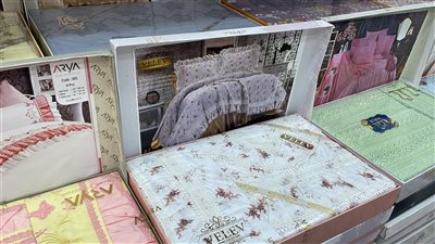 الدفاية تبدأ بـ 200 جنيه واللحاف تجاوز الألف، قفزة في أسعار المفروشات بالأسواق (فيديو وصور)