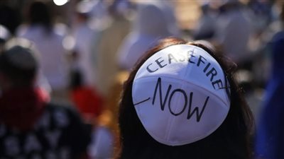 حاخامات يحتجون بالأمم المتحدة لوقف إطلاق النار في غزة