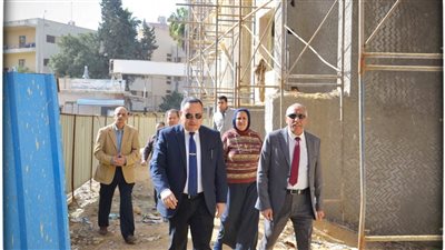 رئيس جامعة الإسكندرية يتفقد الأعمال الإنشائية لمبنى كلية الحاسبات 