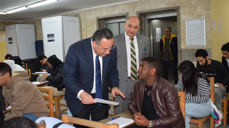 رئيس جامعة الإسكندرية،