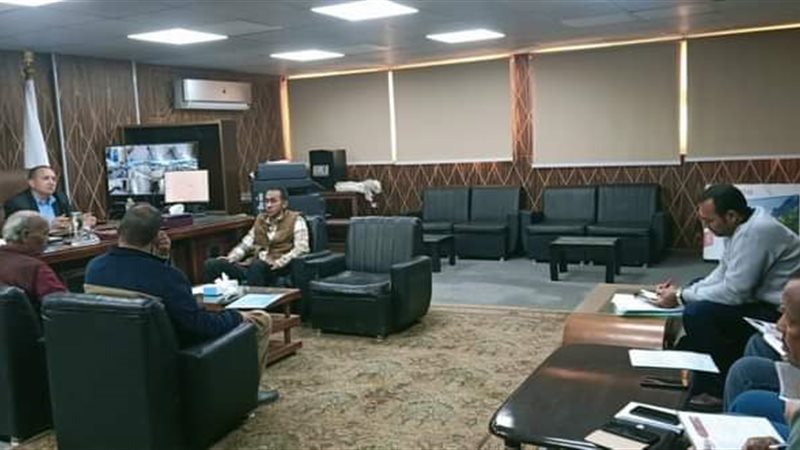 رئيس مركز الفرافرة،