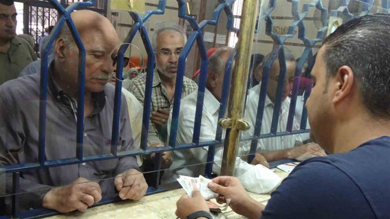 المعاشات، فيتو 