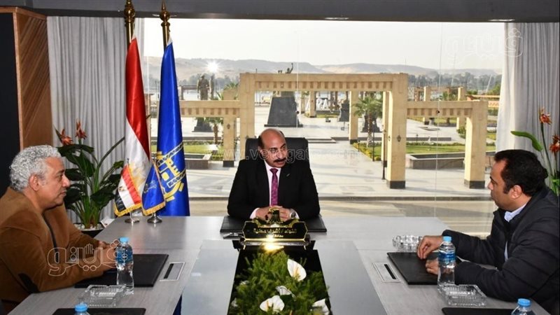 محافظ أسوان، فيتو