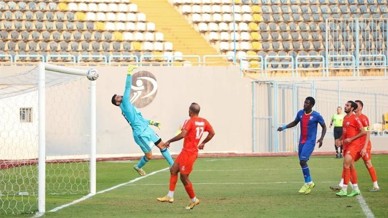 دوري المحترفين،فيتو