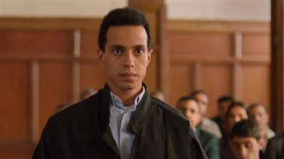 مسلسل حالة خاصة الحلقة 3، ذكاء طه دسوقي يقوده للتفوق على زملائه 