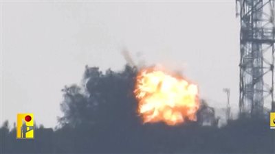 حزب الله يستهدف دبابة إسرائيلية ويصيب طاقمها