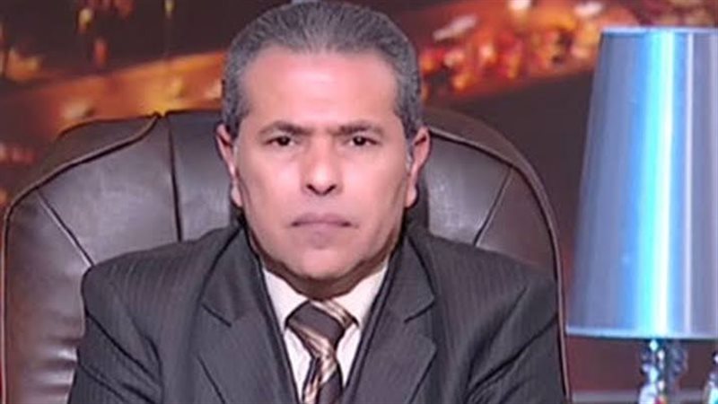 الإعلامي توفيق عكاشة