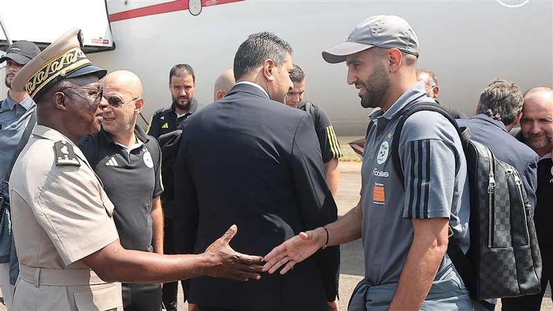 رياض محرز، فيتو 