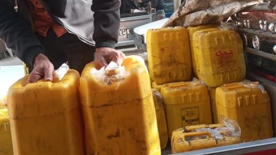 ضبط سيارة نصف نقل محملة بزيت الطعام مجهولة في طنطا