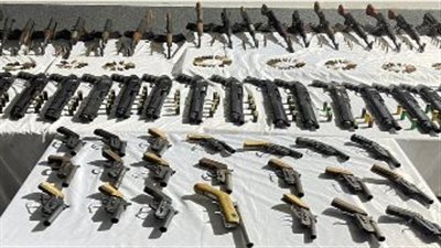 ضبط 33 قطعة سلاح ناري و17 قضية مخدرات فى أسيوط وأسوان ودمياط 