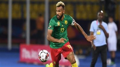 والد مهاجم الكاميرون يكشف سر استبعاد نجله من أمم أفريقيا: إيتو هددني