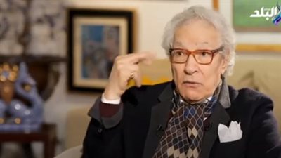 فاروق حسني ينعى الفنان التشكيلي حازم المستكاوي