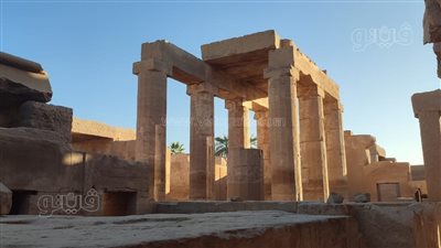 حكاية معبد الأخ منو بالأقصر.. تحول لكنيسة لحماية المسيحيين الأوائل من الاضطهاد الروماني.. به نقوش لطيور ونباتات زاهية.. والآثريون: هناك حديقة طبيعية بمعبد الكرنك